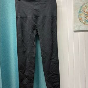 NWT SPANX Black Leggings Size 2X